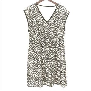 🍁 Black & white Ikat Fit & Flare Dress